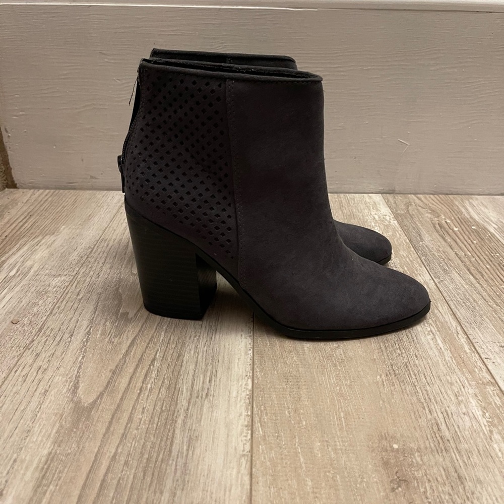 🚫SOLD🚫 Blueish/Greyish Booties